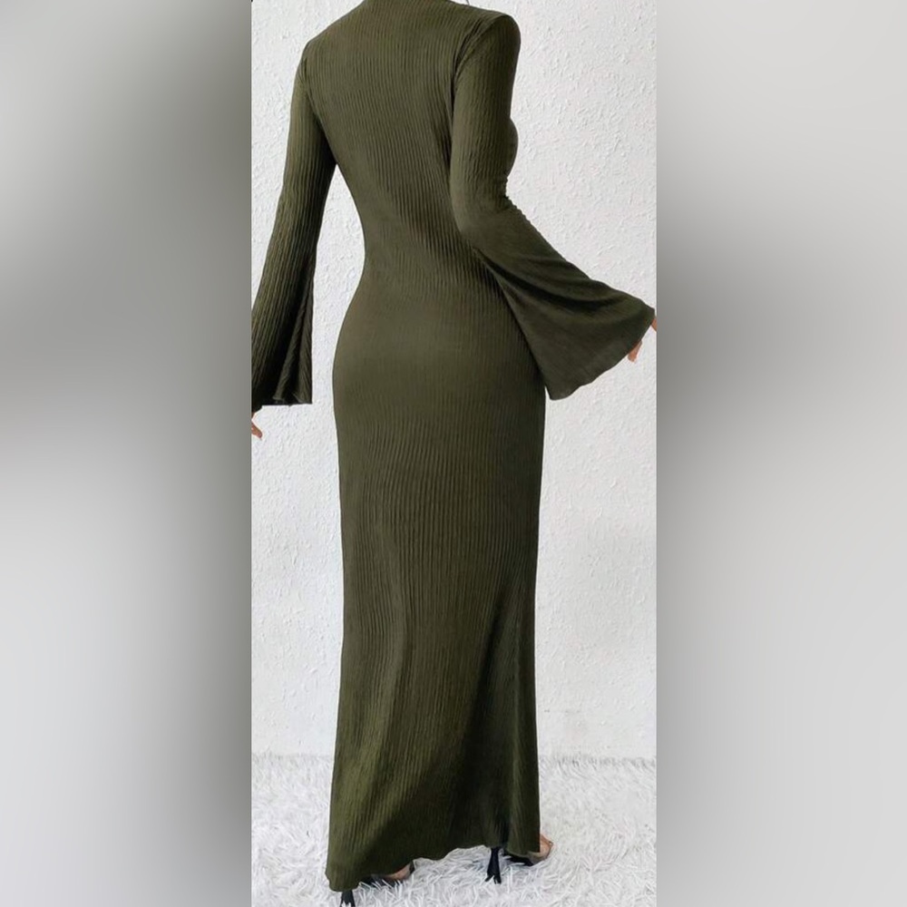 SHEIN Olive Long Sleeve Maxi Dress